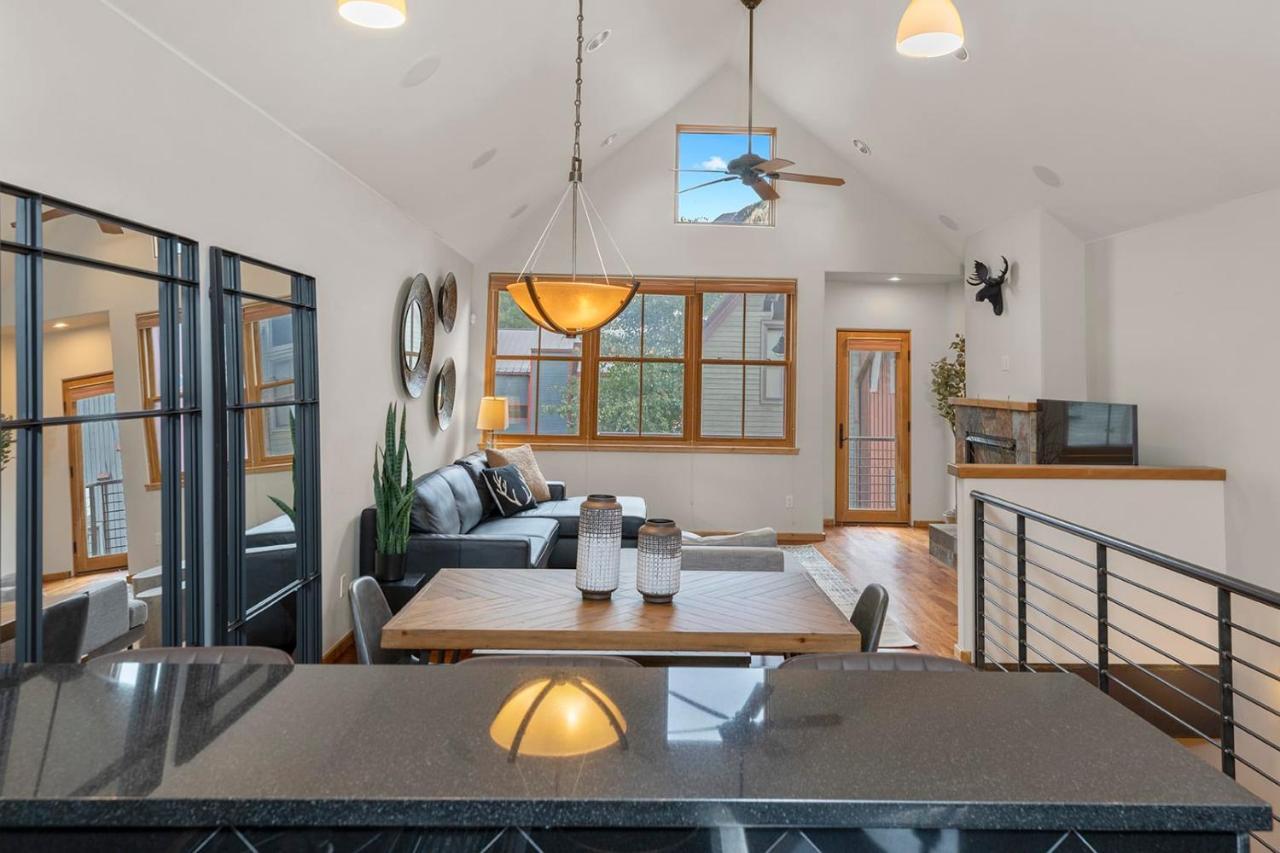 3Br 3 1 2Ba Center Of Everything New Listing On Our New Home 特柳赖德 外观 照片