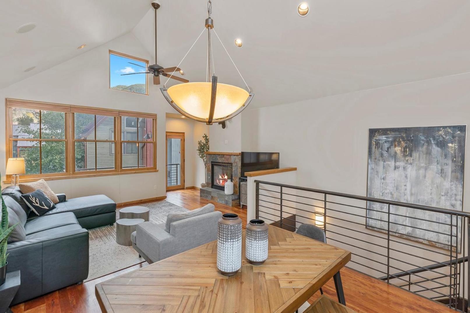 3Br 3 1 2Ba Center Of Everything New Listing On Our New Home 特柳赖德 外观 照片