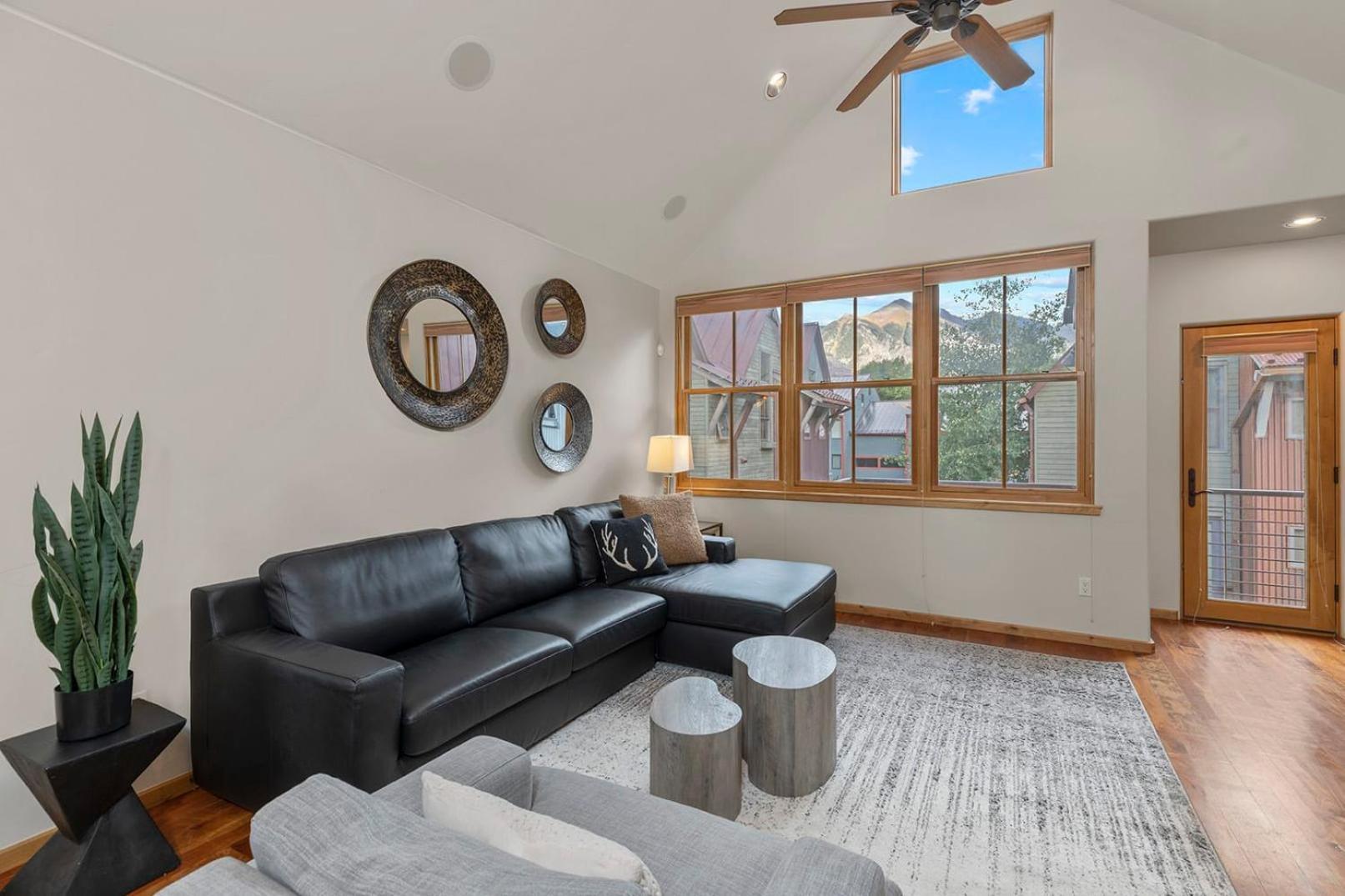 3Br 3 1 2Ba Center Of Everything New Listing On Our New Home 特柳赖德 外观 照片